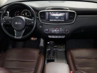 Kia Sorento  2.2 CRDi 