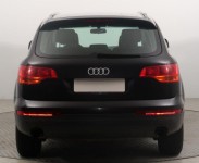 Audi Q7  3.0 TDI 