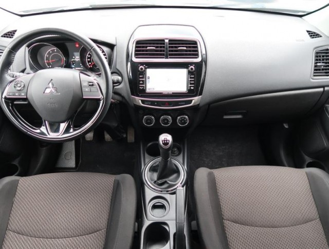 Mitsubishi ASX  1.6 MIVEC 
