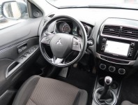 Mitsubishi ASX  1.6 MIVEC 