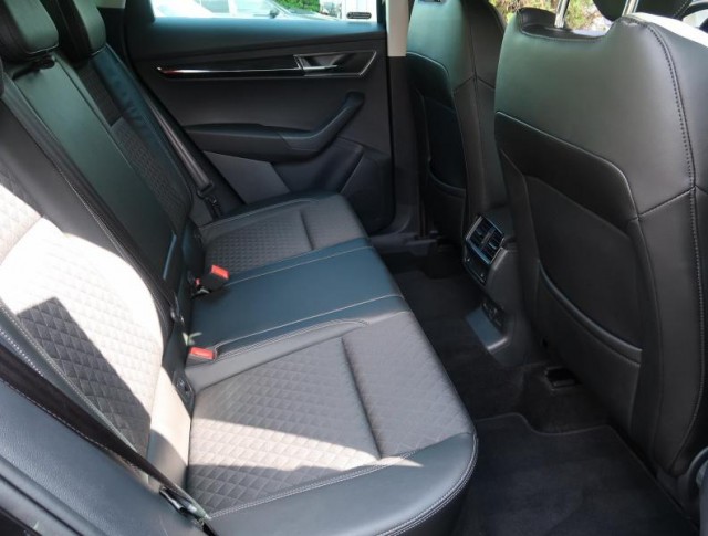 Škoda Karoq  1.5 TSI Style