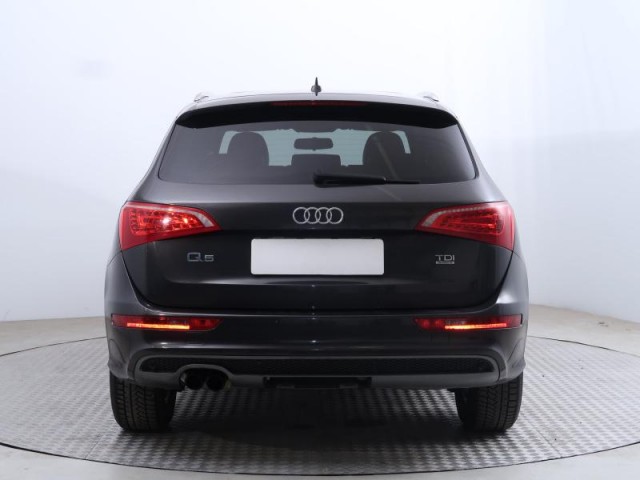 Audi Q5  2.0 TDI design