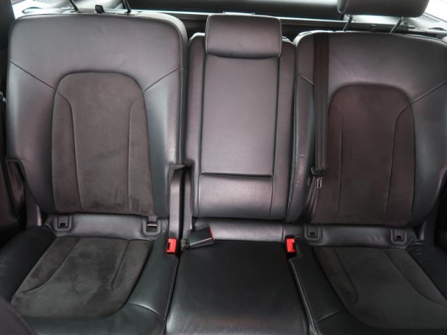 Audi Q7  3.0 TDI S-Line