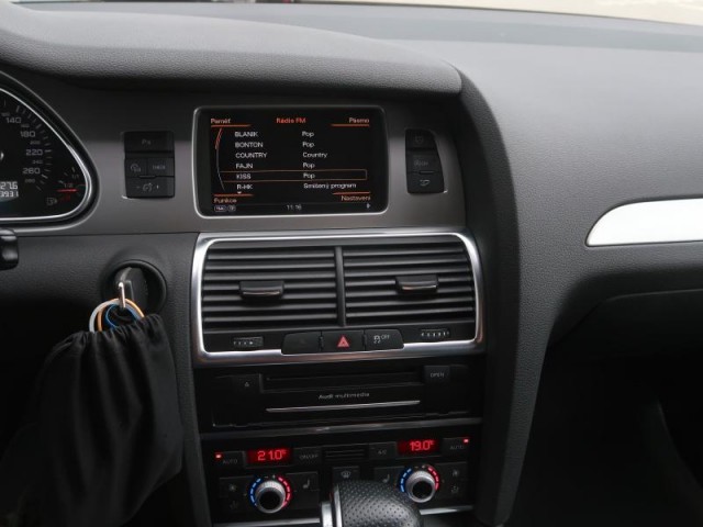 Audi Q7  3.0 TDI S-Line