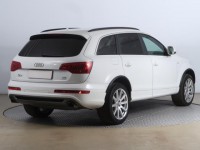 Audi Q7  3.0 TDI S-Line