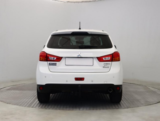 Mitsubishi ASX  1.6 MIVEC 