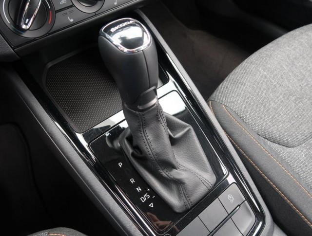 Škoda Kamiq  1.5 TSI Ambition Plus