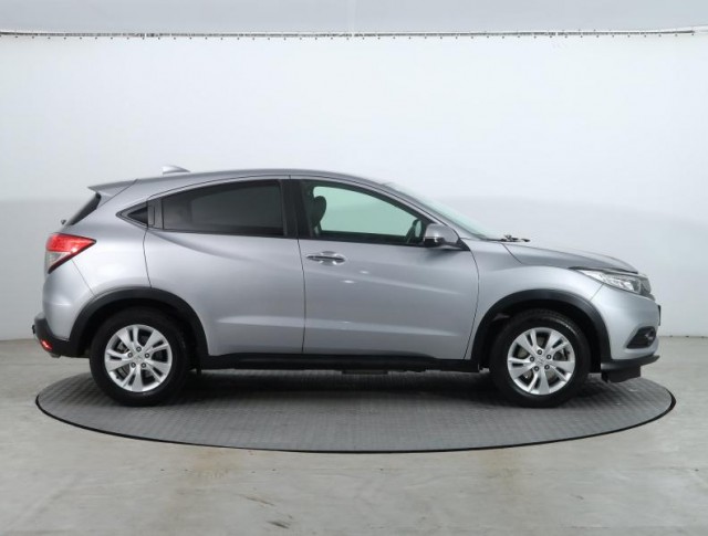Honda HR-V  1.5 i-VTEC 