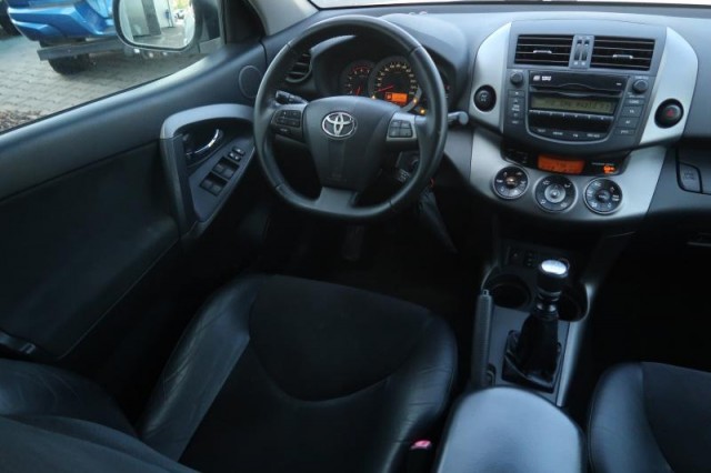 Toyota RAV 4  2.2 D-4D 