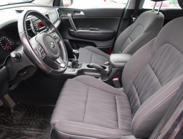 Kia Sportage  1.7 CRDi Comfort