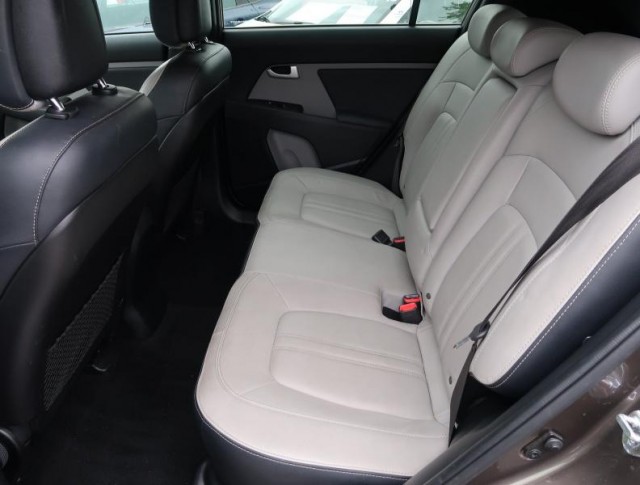 Kia Sportage  1.6 GDI 