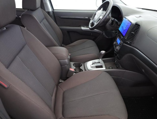 Hyundai Santa Fe  2.2 CRDi 