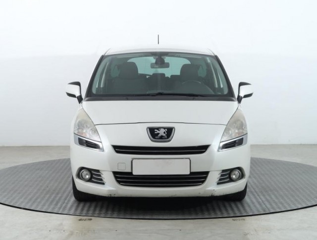 Peugeot 5008  1.6 HDi 