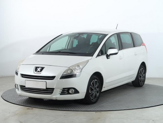 Peugeot 5008  1.6 HDi 