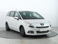 Peugeot 5008  1.6 HDi 