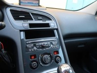 Peugeot 5008  1.6 HDi 