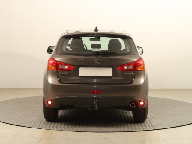 Mitsubishi ASX  1.6 MIVEC 
