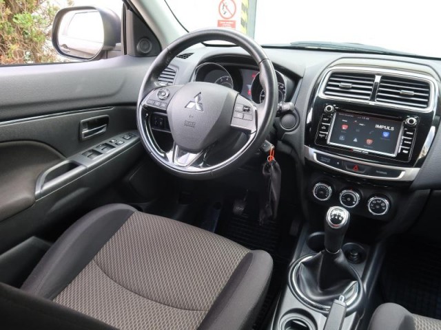 Mitsubishi ASX  1.6 MIVEC 