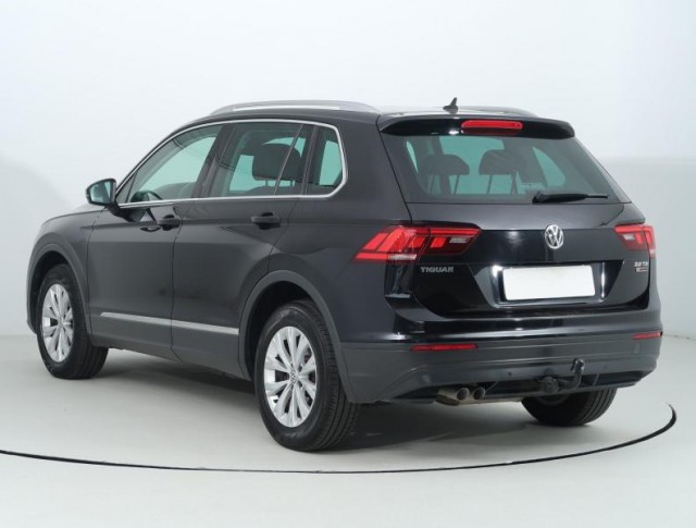 Volkswagen Tiguan  2.0 TDI 