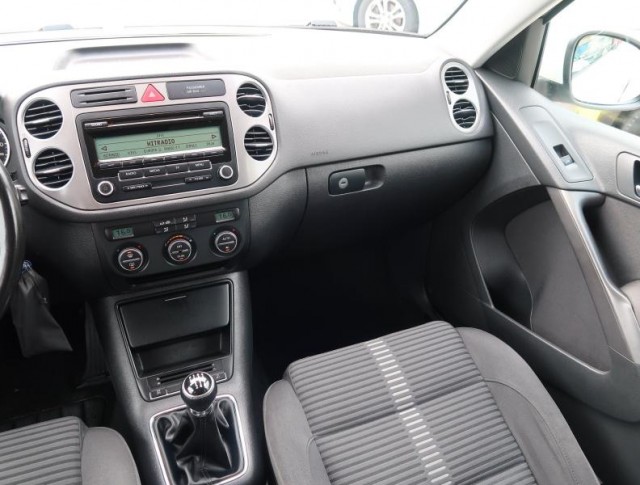 Volkswagen Tiguan  2.0 TDI 