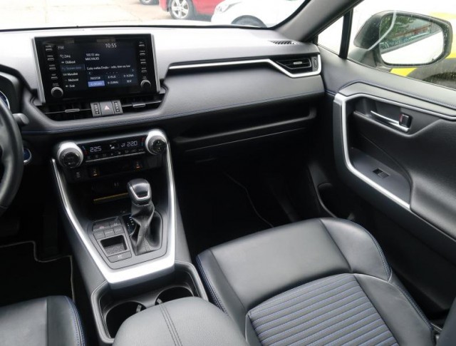 Toyota RAV 4  2.5 Hybrid Selection