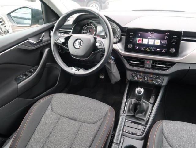Škoda Kamiq  1.0 TSI Ambition Plus