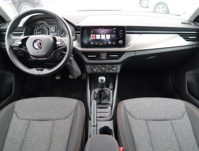 Škoda Kamiq  1.0 TSI Ambition Plus