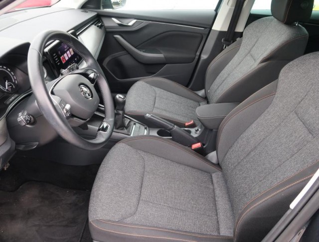 Škoda Kamiq  1.0 TSI Ambition Plus