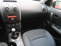 Nissan Qashqai  1.6 