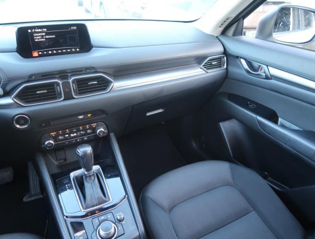 Mazda CX-5  2.2 Skyactiv-D Takumi