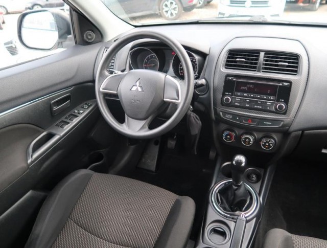 Mitsubishi ASX  1.6 MIVEC Invite