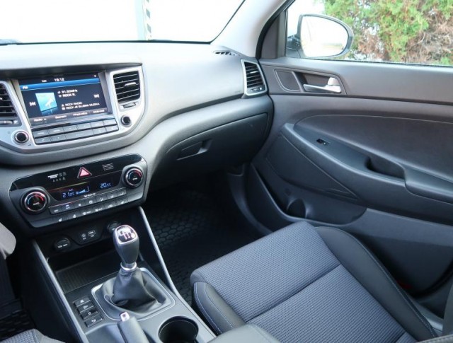 Hyundai Tucson  1.7 CRDi 