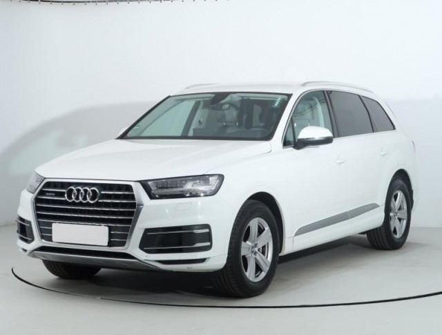 Audi Q7  3.0 TDI 