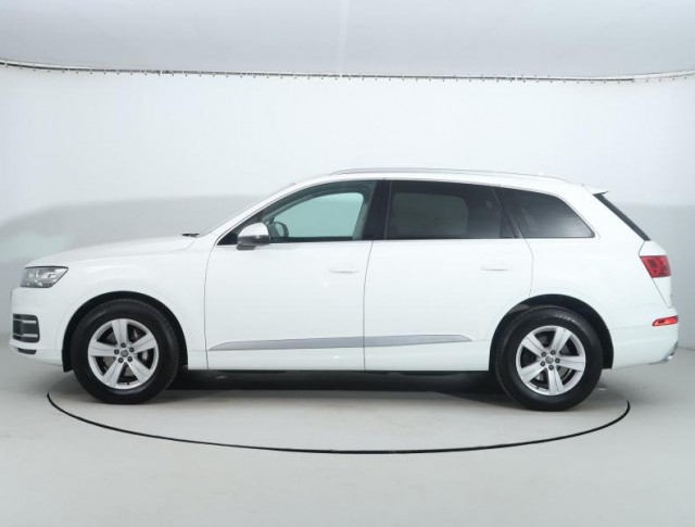Audi Q7  3.0 TDI 