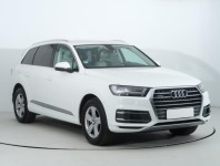 Audi Q7  3.0 TDI 