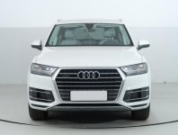 Audi Q7  3.0 TDI 