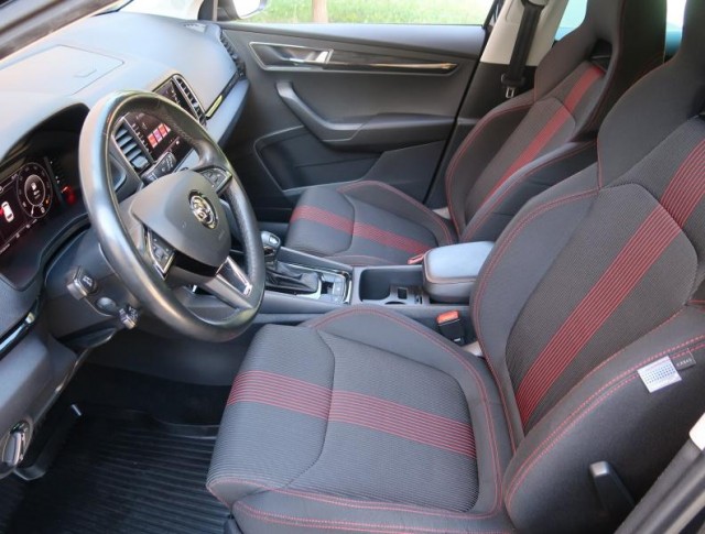 Škoda Karoq  1.5 TSI Style