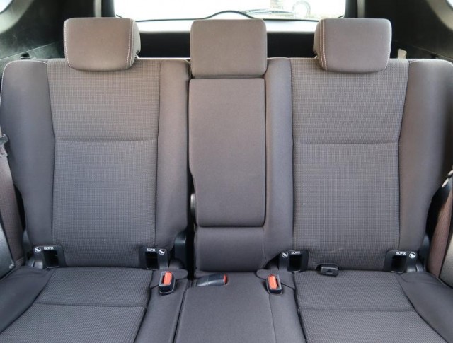 Toyota RAV 4  2.0 D-4D 