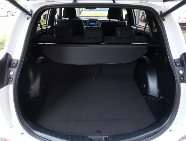Toyota RAV 4  2.0 D-4D 