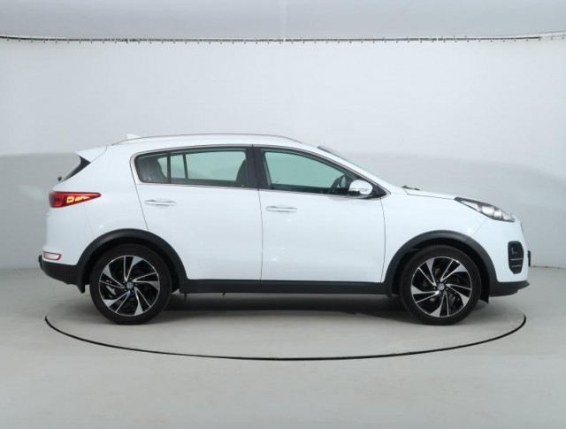Kia Sportage  1.7 CRDi 