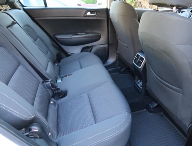 Kia Sportage  1.7 CRDi 