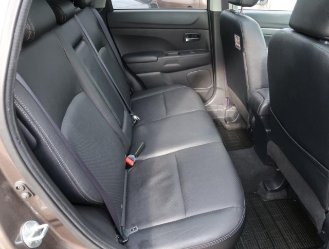 Mitsubishi ASX  2.2 DI-D 