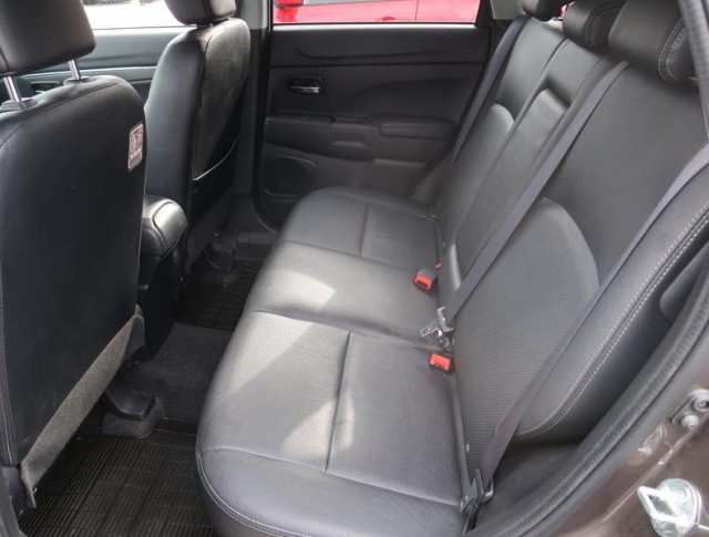 Mitsubishi ASX  2.2 DI-D 