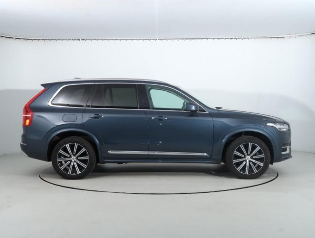 Volvo XC90  B5 AWD 