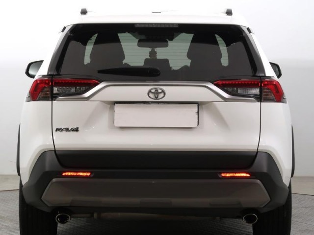 Toyota RAV 4  2.0 Valvematic 