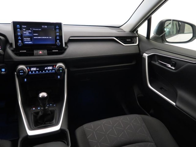 Toyota RAV 4  2.0 Valvematic 