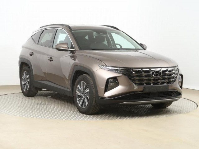 Hyundai Tucson  1.6 T-GDI 48V MHEV Smart