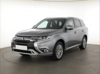 Mitsubishi Outlander  2.4 PHEV 