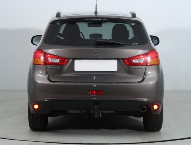 Mitsubishi ASX  2.2 DI-D 
