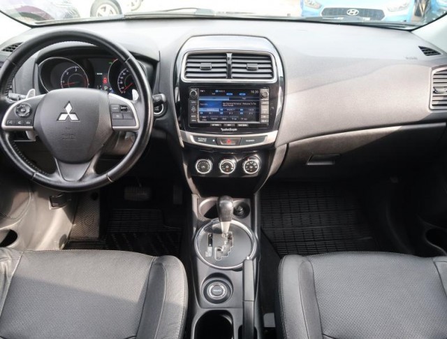Mitsubishi ASX  2.2 DI-D 